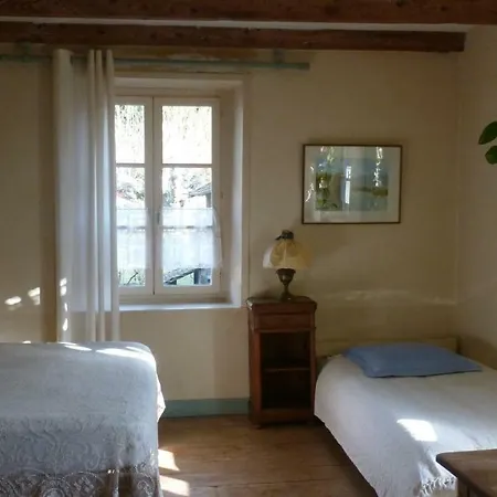 ゲストハウス Maison D'hotes Le Jardin *